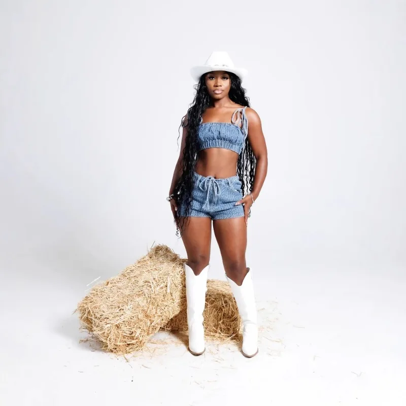 

Solid Women Denim 2 Piece Set Spaghetti Straps Crop Tops Skinny Mini Shorts Matching Set 2025 Summer Sexy Night Club Outfits