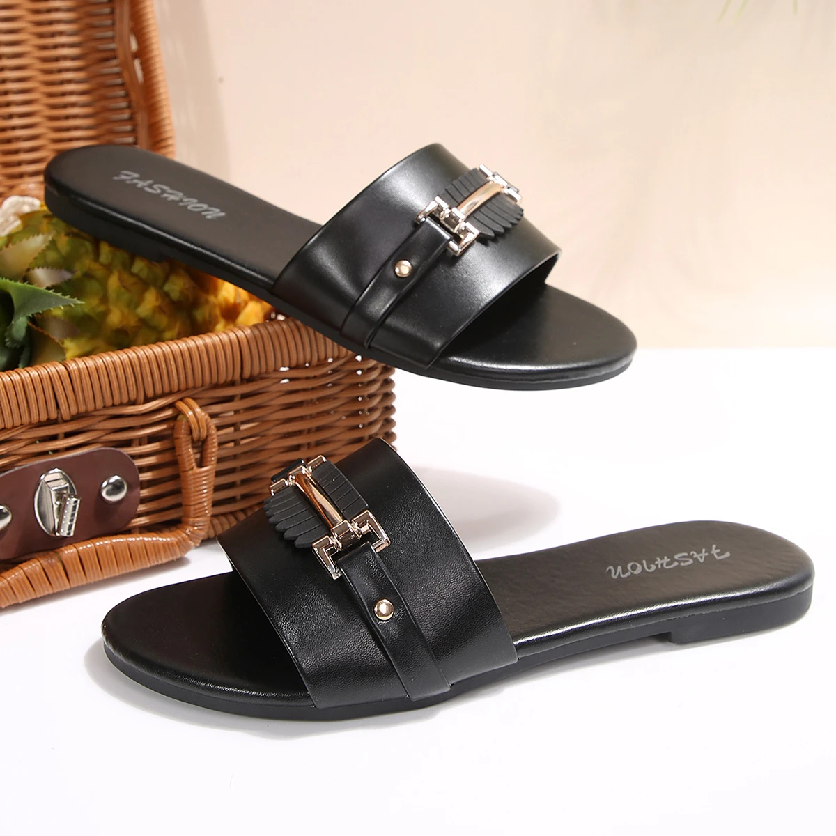 Modische Bestseller Neue Bequeme Übergrößen Leichte Damenschuhe Sommer Elegante Runde Zehenpartie Lässige Flache Pantoffeln – Detail 7