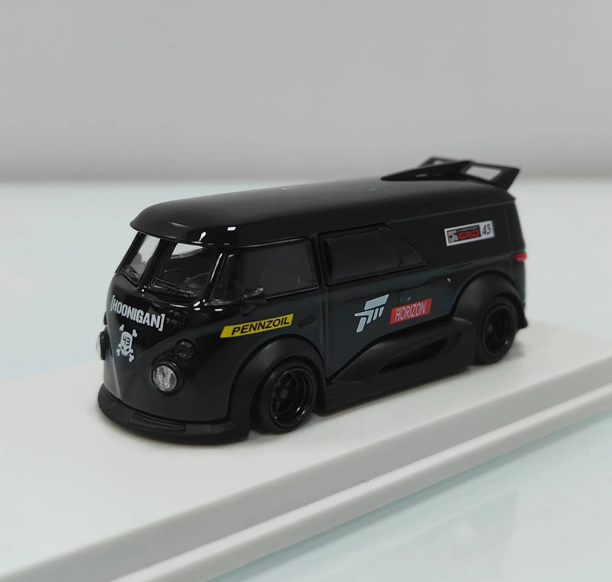 Seeker x miniDREAM 1:64 T1 RWB Van Speed  Diecast Model Car