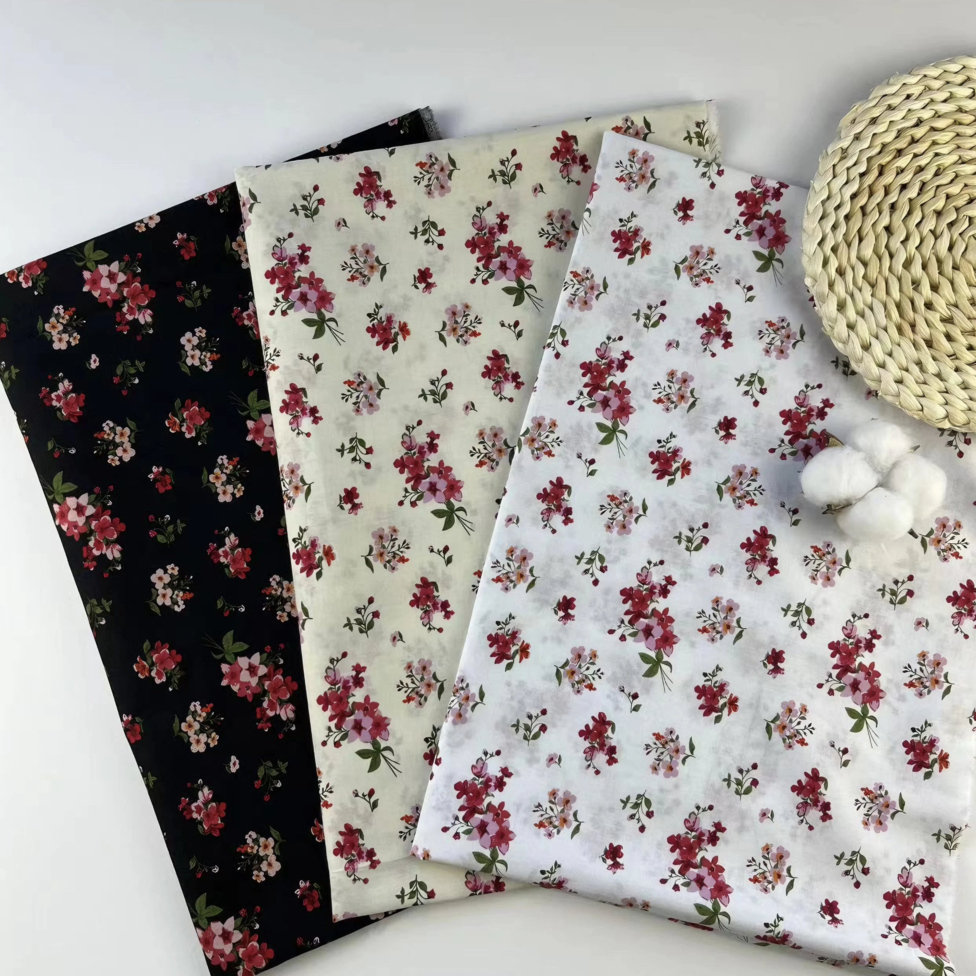 Soft Cotton Poplin Fabric Vintage Red Small Flower Pattern Fabric for Summer Dress Skirt Baby Clothes Sewing Supplies by Meter