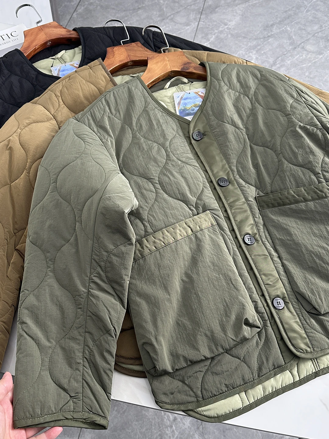 

Легкая хлопковая куртка для мужчин, свободного кроя, теплая, для осени и зимы, повседневная, стильная, городская, молодежная, длинная.