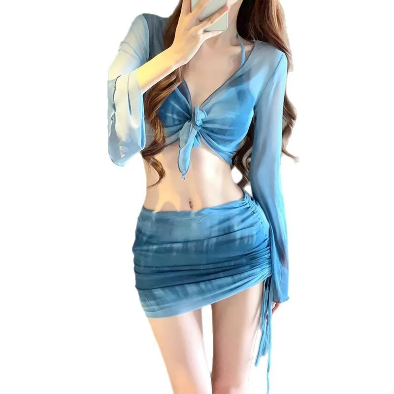 水着女性保守学生ハイエンド長袖温泉ビーチ休暇分割 4 点セット水着女性