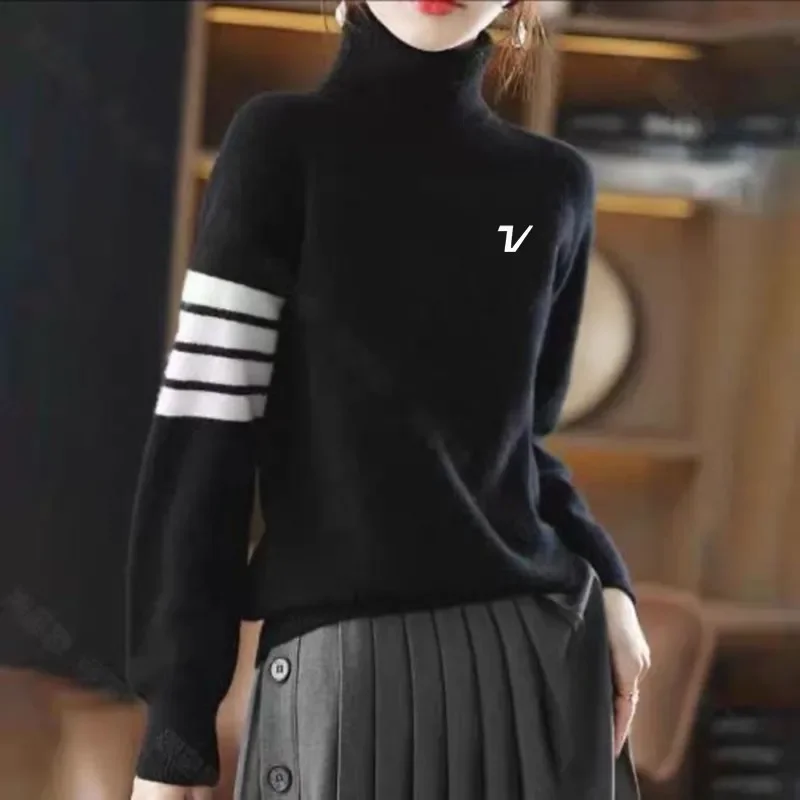 Autumn Winter Golf Wear Women 2024 New Authentic Golf Sweater Fashion High Collar Windproof Knit Golf Jumper Women Golf Clothing