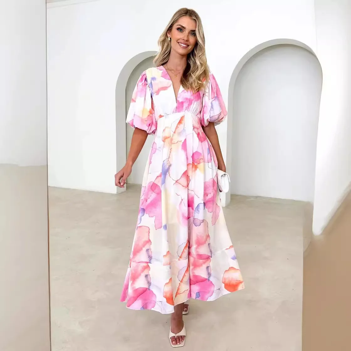 Women's Summer New Temperament Waisted V-neck Printed Long Dress Floral Print Bubble Sleeve A-line Temperament Dresses