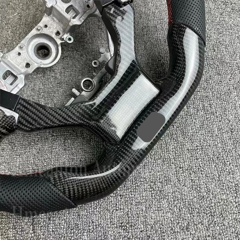 Marchio di allineamento multicolore alla moda in pelle traforata in fibra di carbonio per volante Lexus GS500 LX600 LX570 CT200 IS250