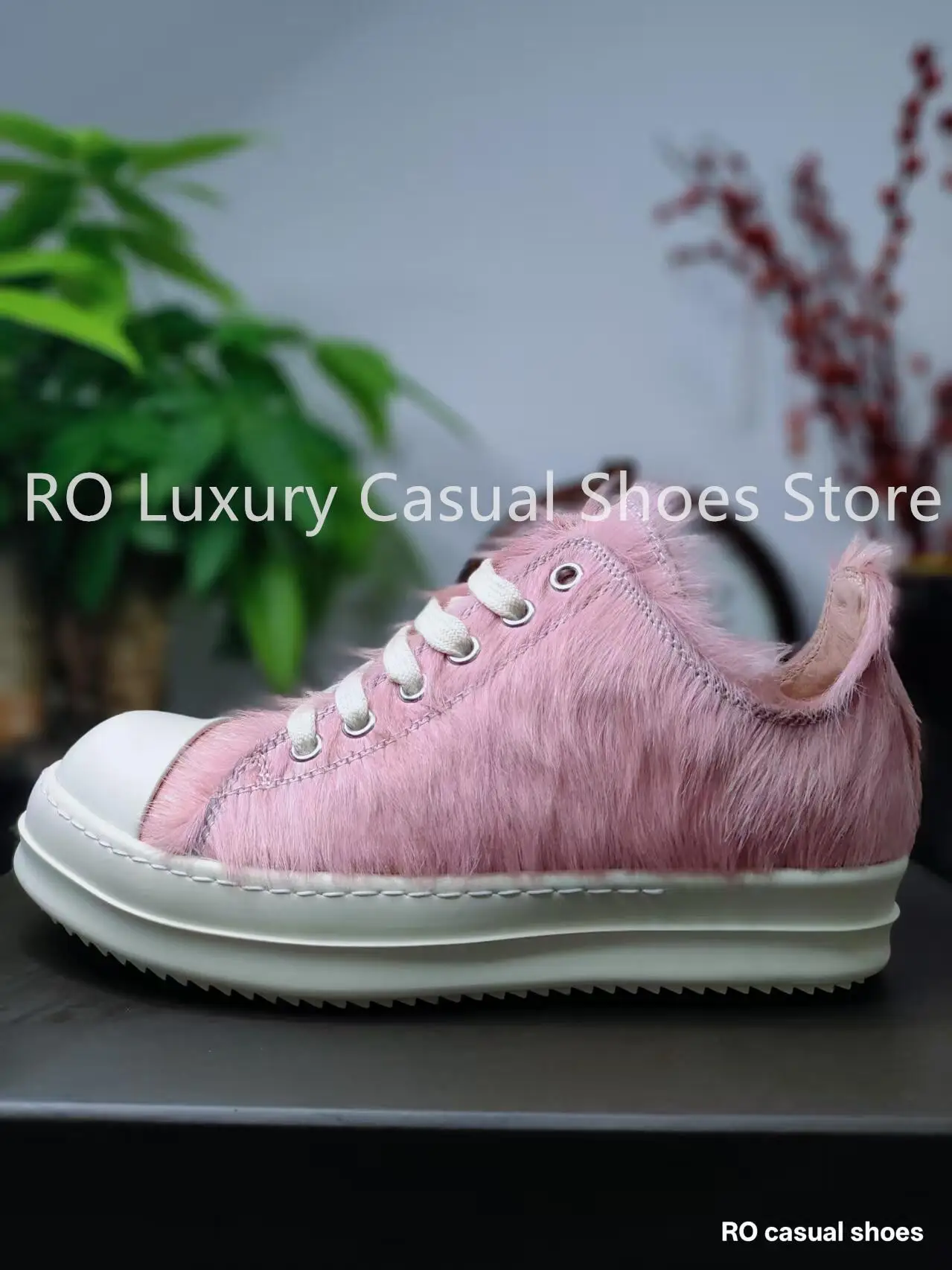 

Классические модные розовые женские повседневные кроссовки RO из натуральной кожи с отделкой из конского волоса, низкие кеды, мужские повседневные туфли, меховые кроссовки на плоской подошве