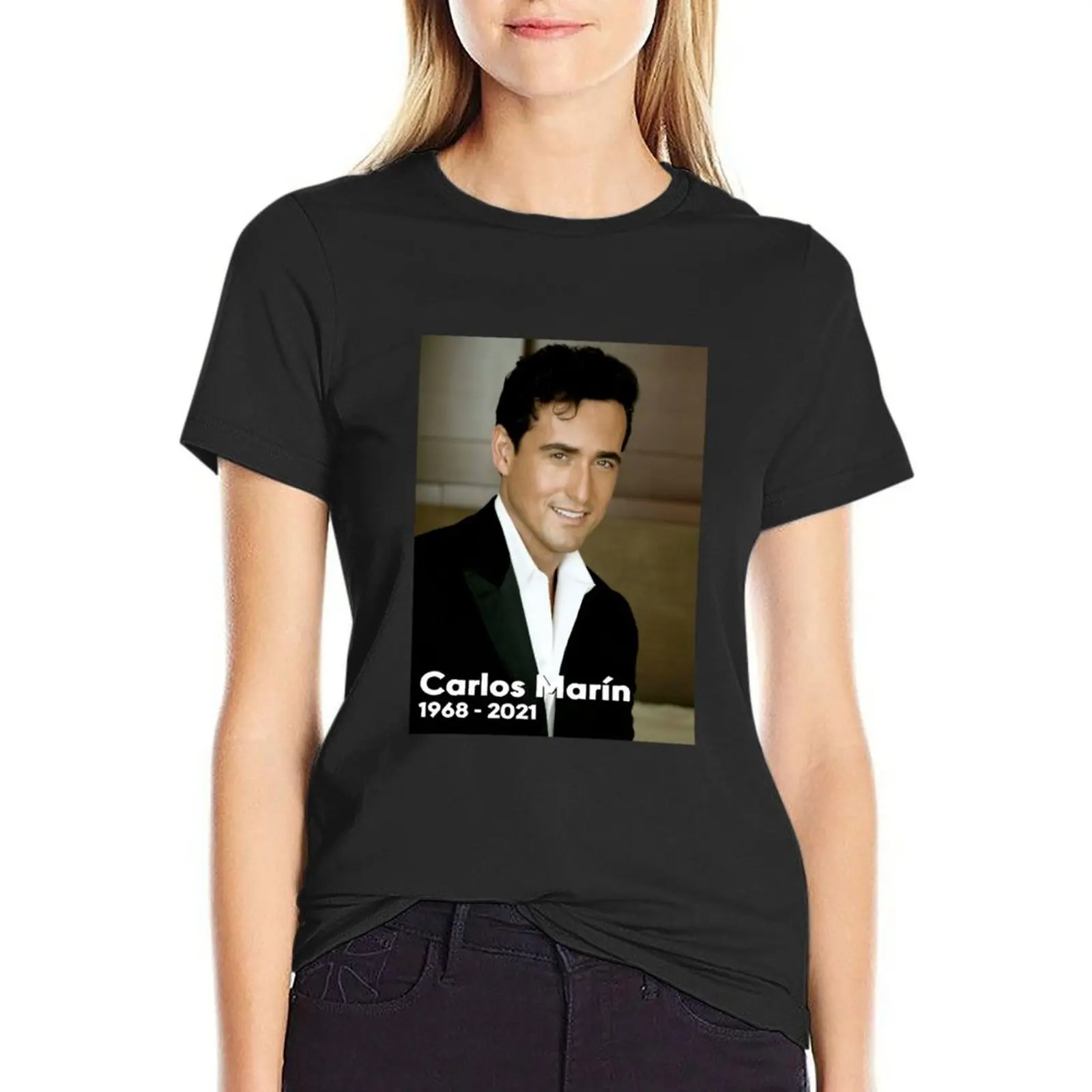 

Il Divo Remember Carlos Marin 1968 - 2021 Classic T-Shirt Aesthetic clothing summer tops sweat western t shirts for Women