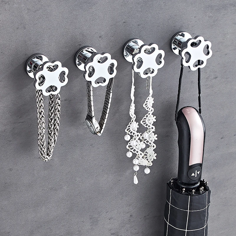 Simple Creative Style Bathroom new design chrome alloy clover coat hook