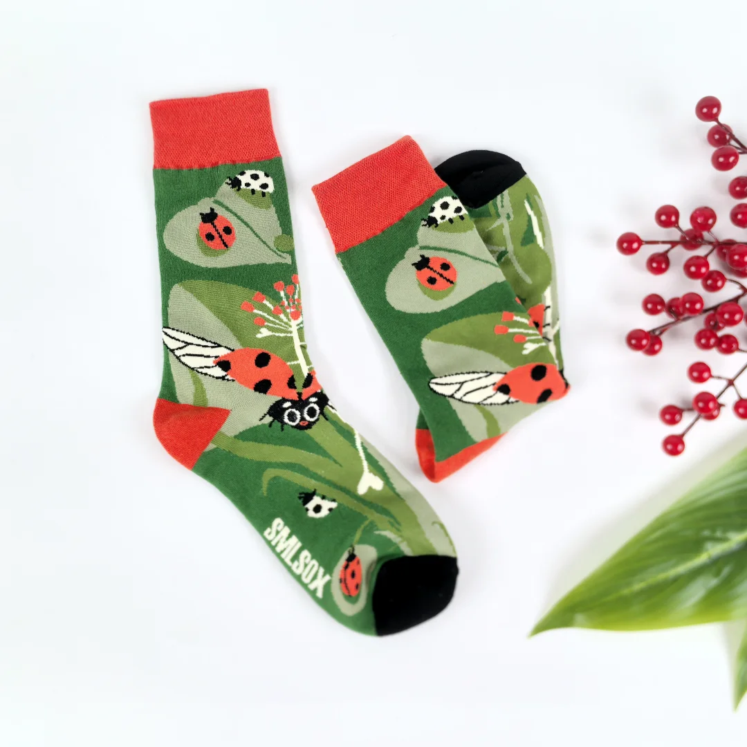 【1 Pair】Springtime Forest Atmosphere Ladybird Pattern Mid-Calf Socks,Trendy and Fashionable  Suitable for All Seasons