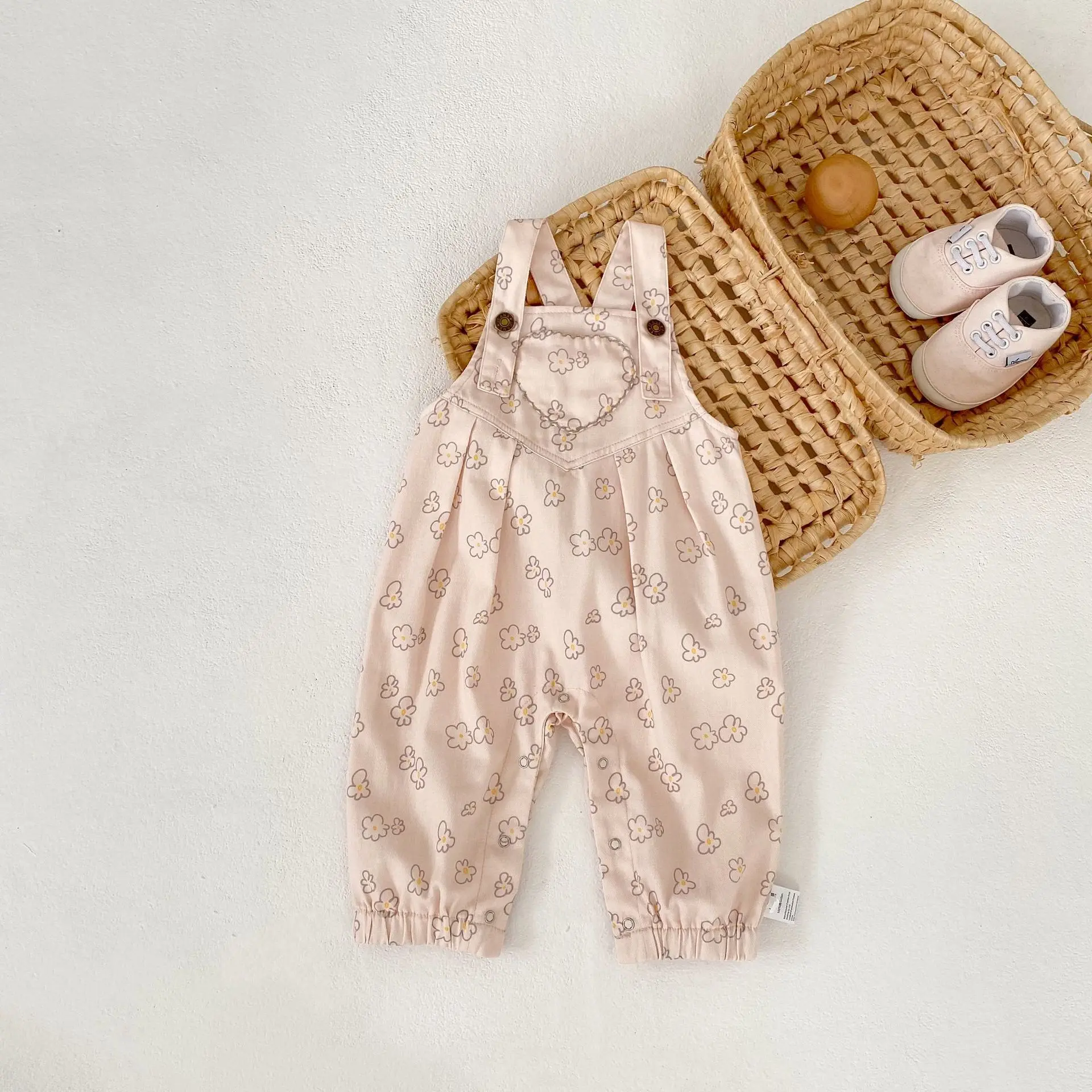 

​ ​ Осенние детские комбинезоны с цветочным принтом, длинные штаны унисекс, милый модный комбинезон с бретелями от 0 до 4 лет