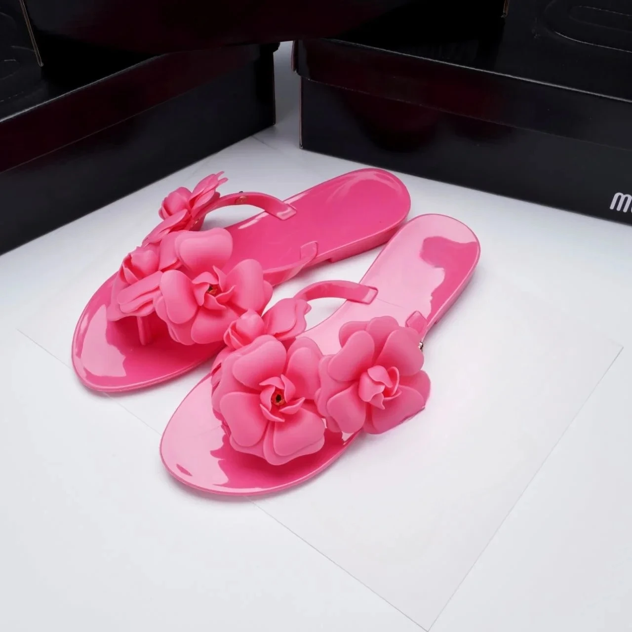 Harmonic Studs Women Jelly Shoes Flip Flop 2024 Summer New Women Flat Slippers Jelly Sandals Female Jelly Shoes