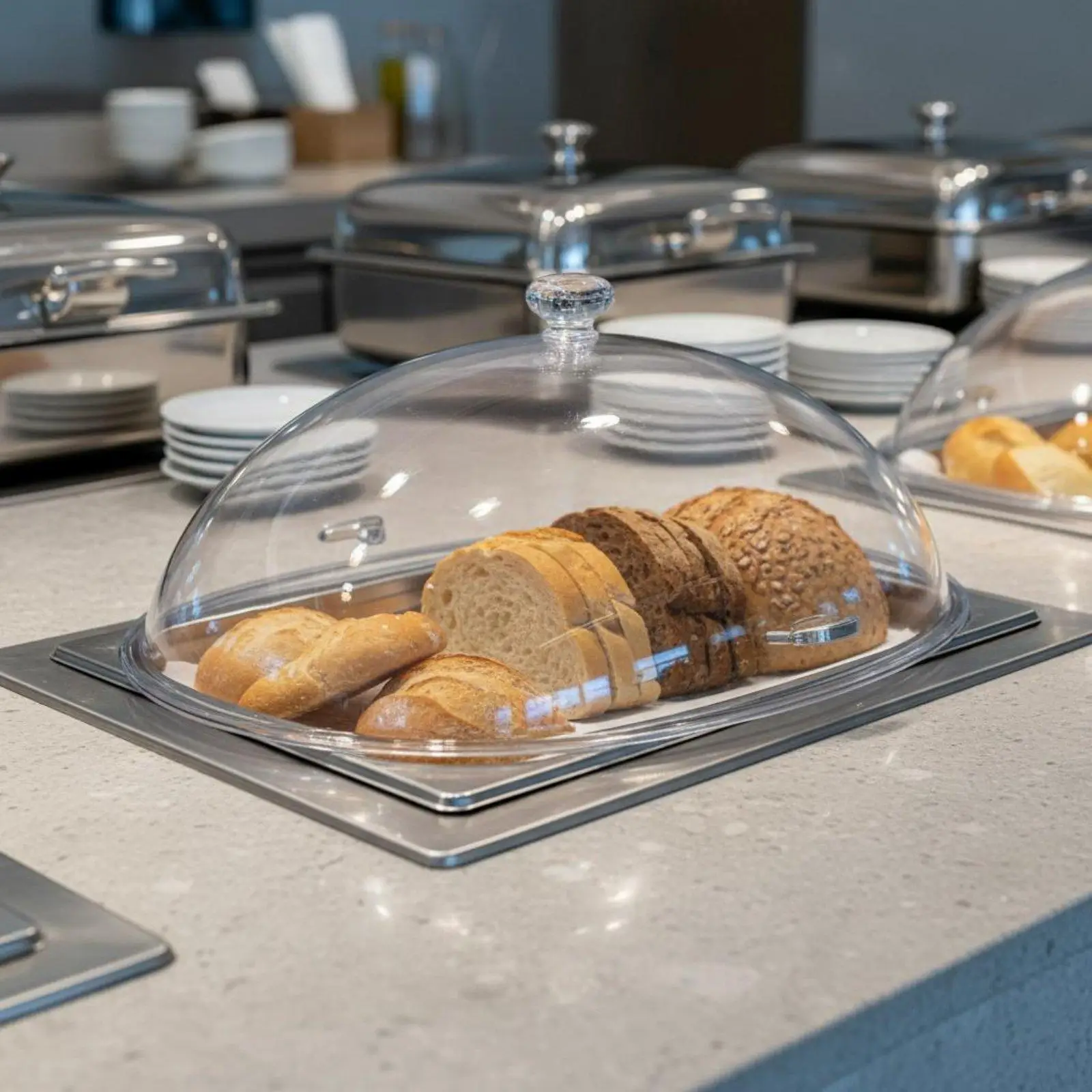 Shatter Resistant PC Plastic Cake Dome Cover Clear Serving Tray Lid for Bakery Catering Events Freshness