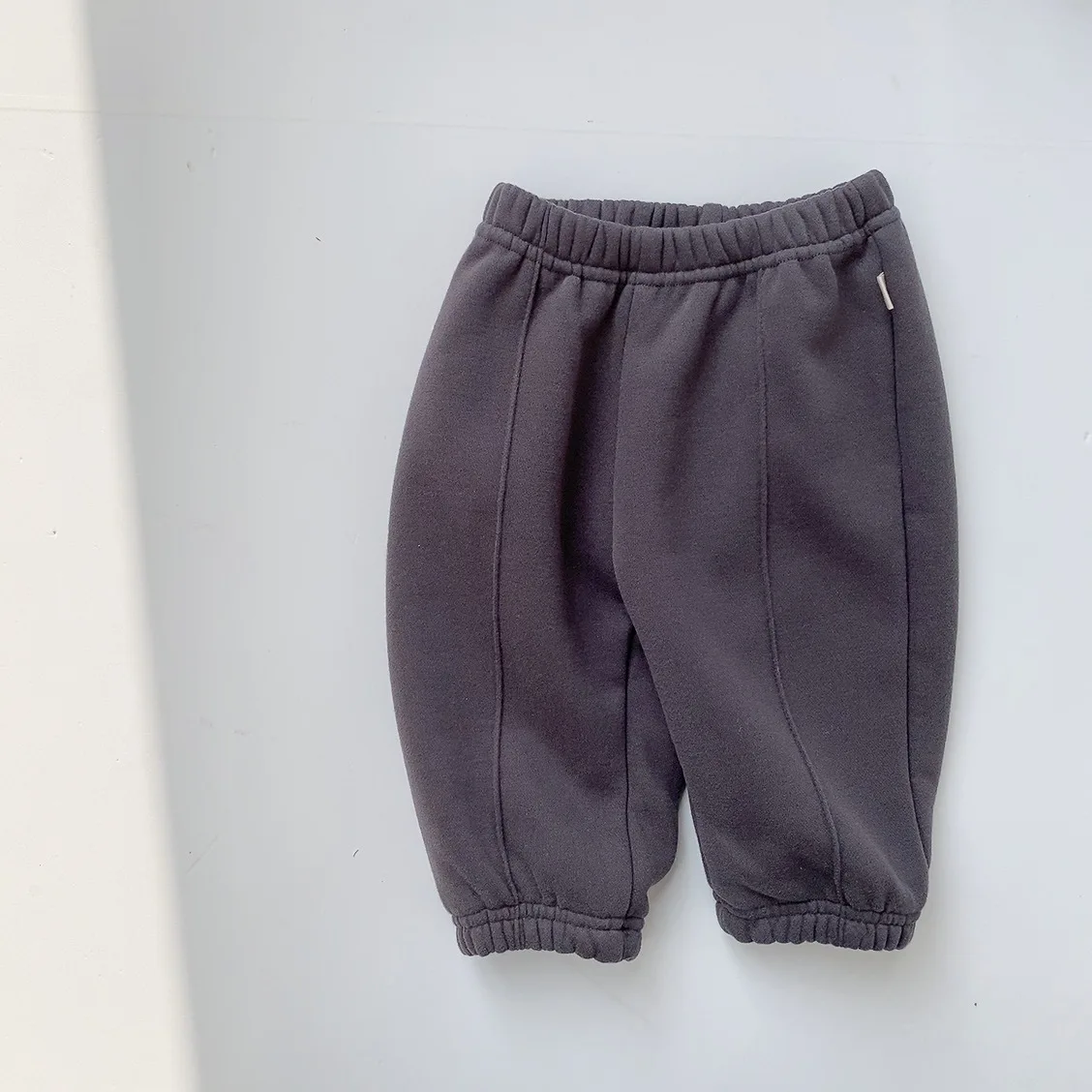 

Boutique Fashion Toddler Boys Trousers Autumn Winter Baby Sweatpants Solid Color Casual Loose Kids Thicken Baby Boy Long Pants