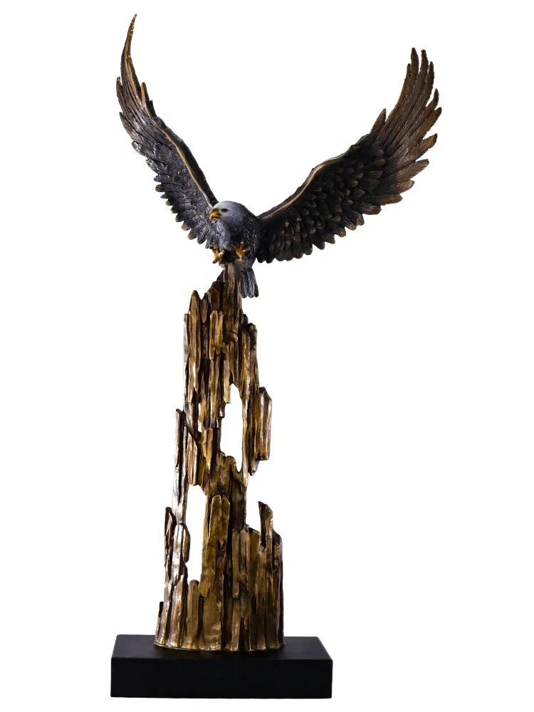 Brass eagle ornament office decoration Dapeng wing spreading entrance decoration housewarming opening gift