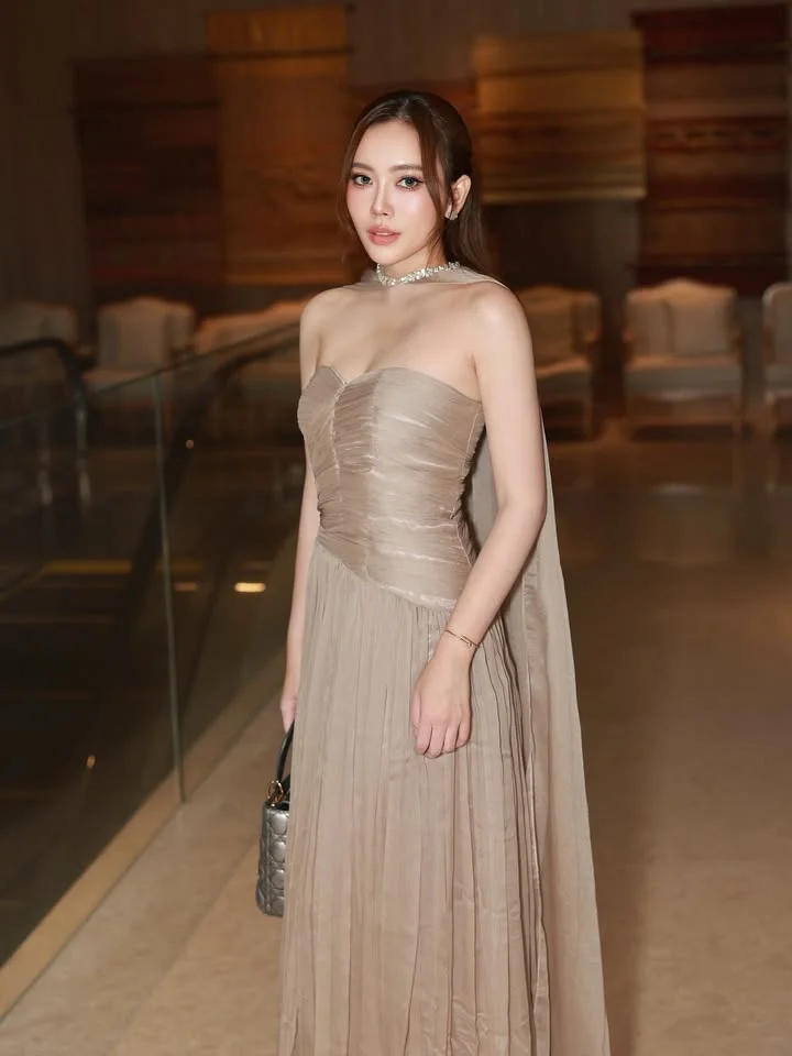 Vestidos de Noche lujosos de noche árabe Para Mujer, Vestidos de graduación de satén sin tirantes, Vestidos saudíes simplemente drapeados Para Mujer 2025