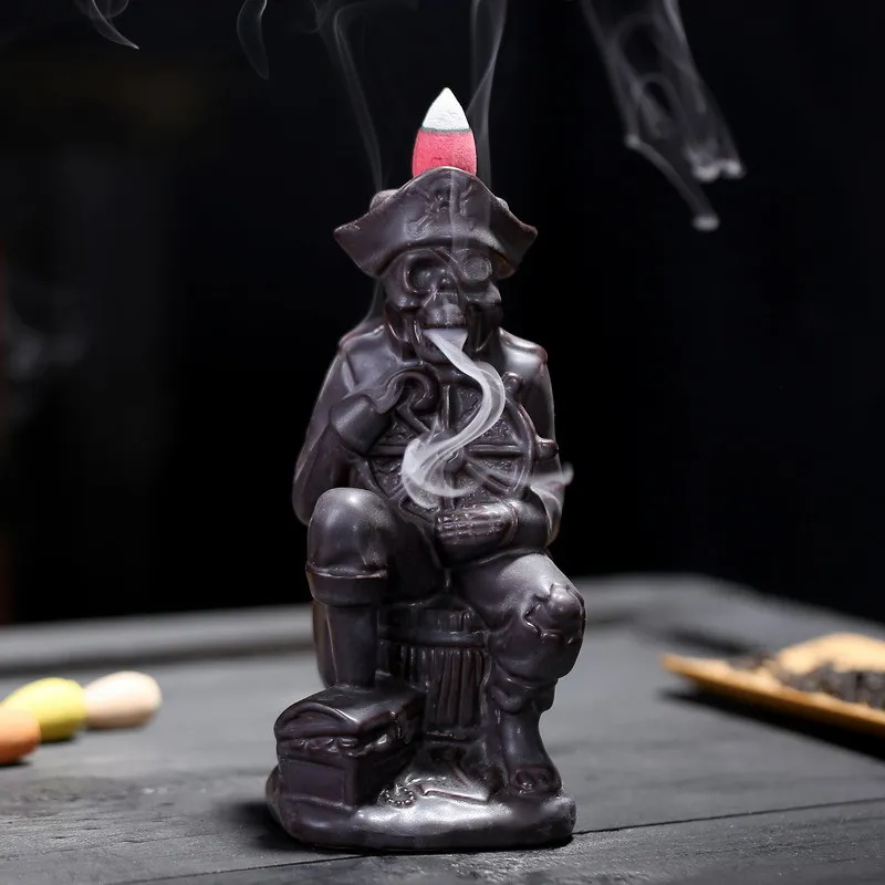 

Skull Pirate Backflow Incense Handicrafts Home Ornaments Purple Clay Censer