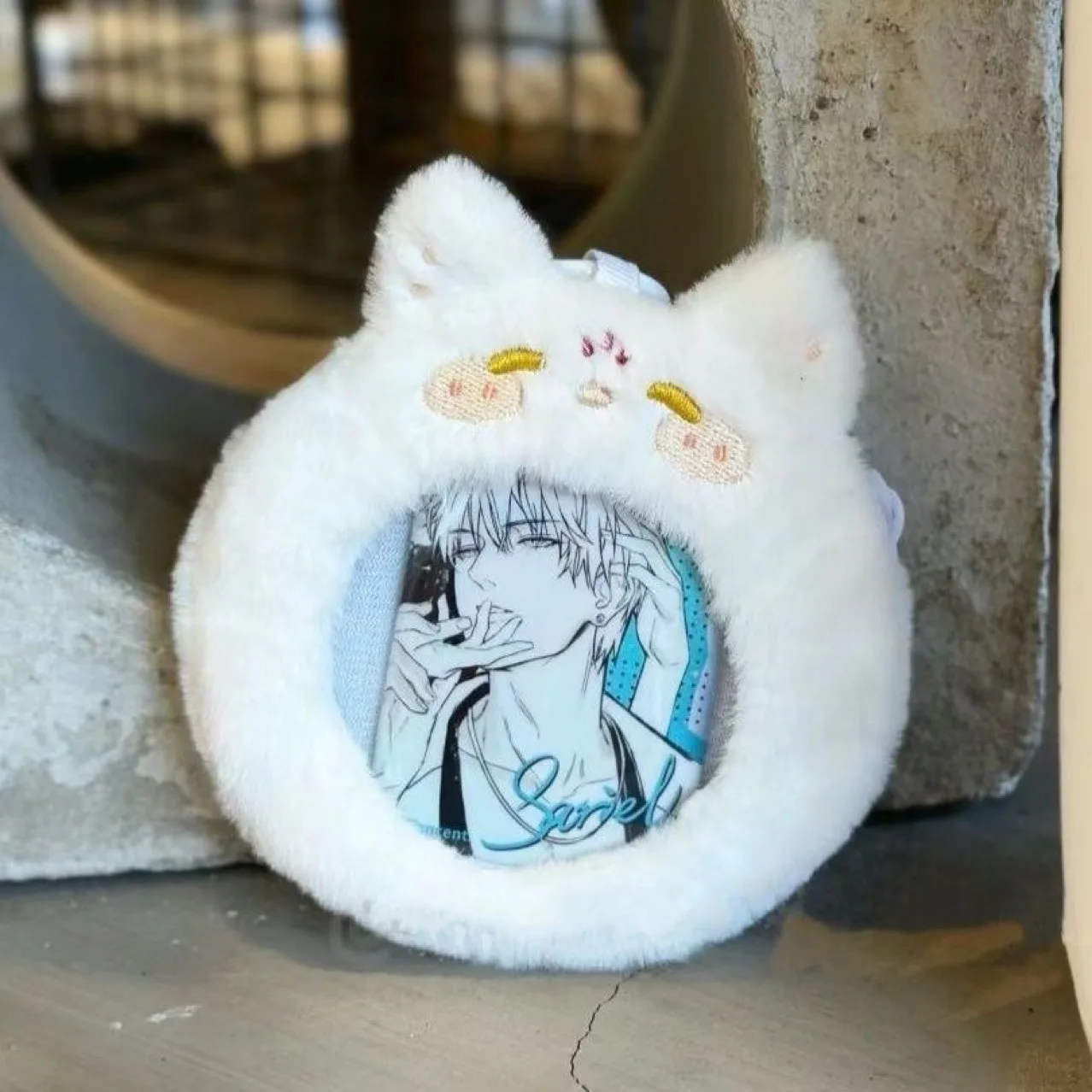 Portatarjetas de dibujos animados de felpa, Protector de broche redondo de personajes de Anime Kpop, bolsa de almacenamiento de monedas Kawaii,