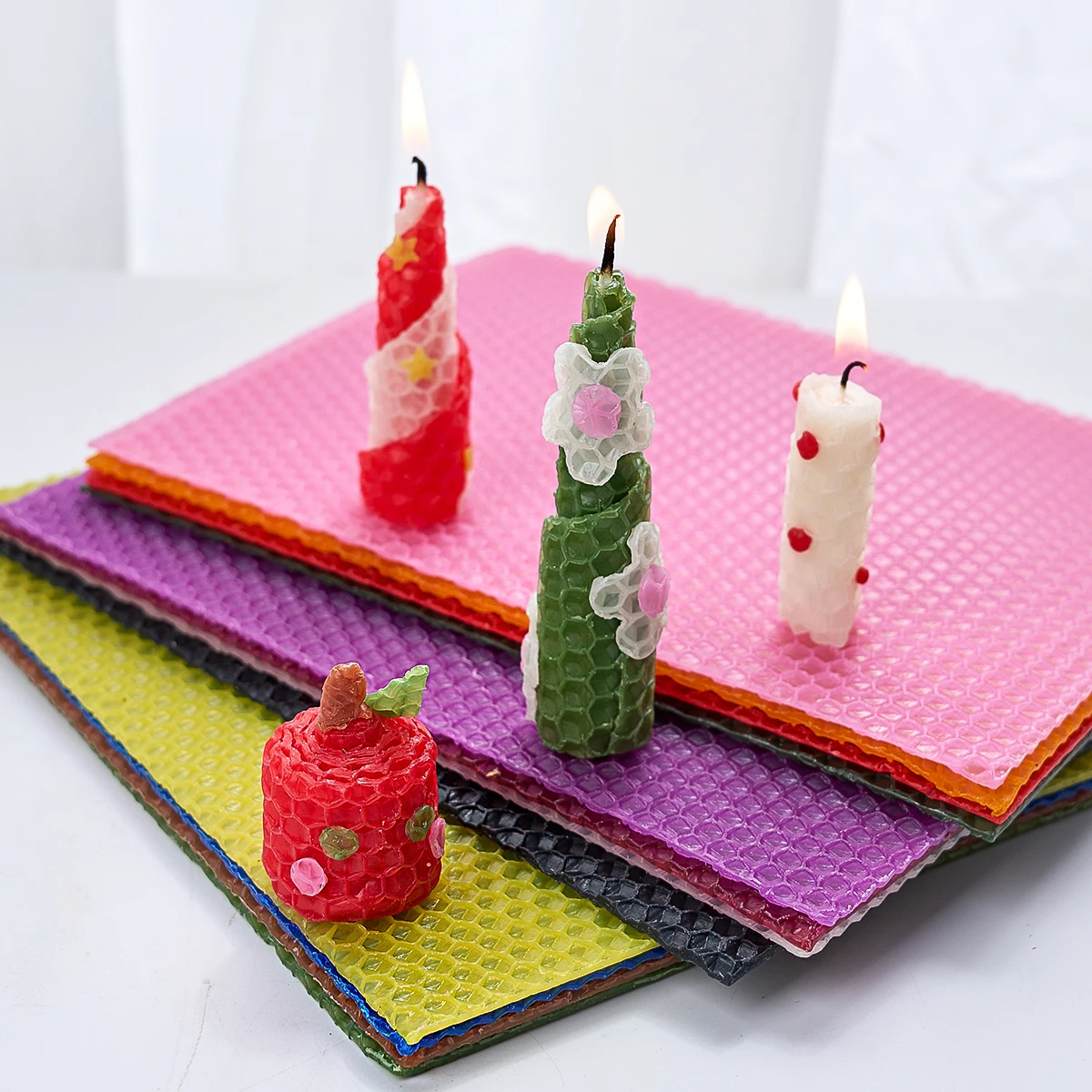 15*20Cm 6Pcs 12Colors Colored Beeswax Sheet Candle Roll Handmade DIY Honeycomb Wax Sheet Parent-Child Activity Material Package