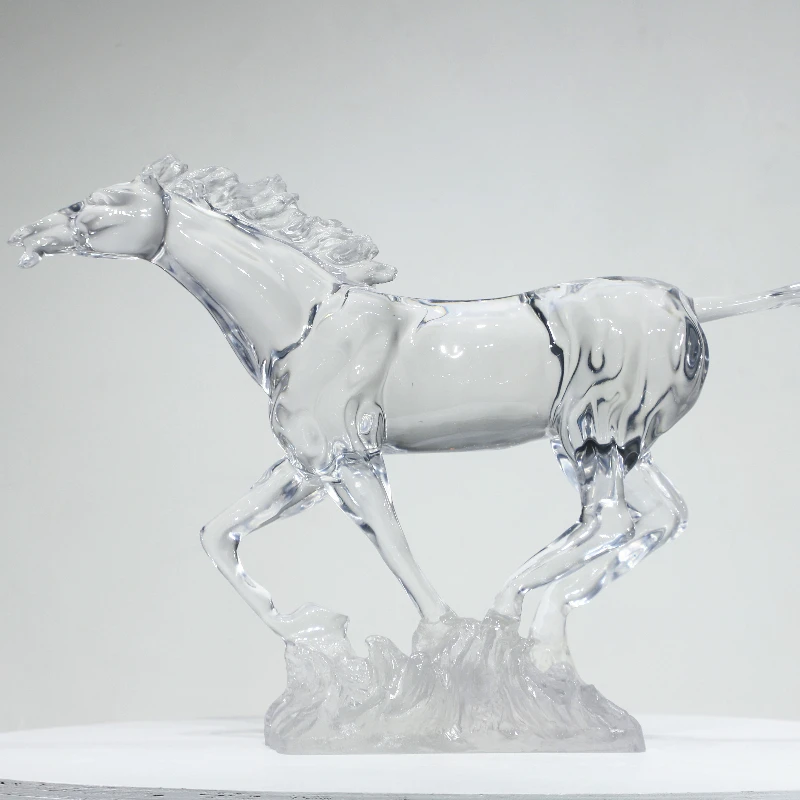 

Transparent Resin Horse Art, Transparent Home Hotel Villa Ornament, Handmade Elegant Crafts Decorative Sculpture