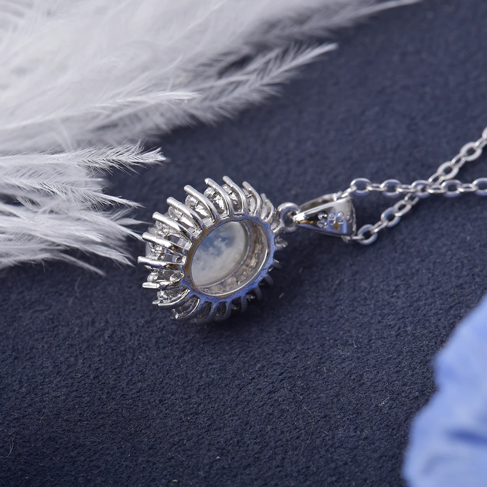 ITSMOS Natural Moonstone Silver Pendant Necklace Blue MoonLight Gemstone Necklace for Women Romantic Dainty Jewelry