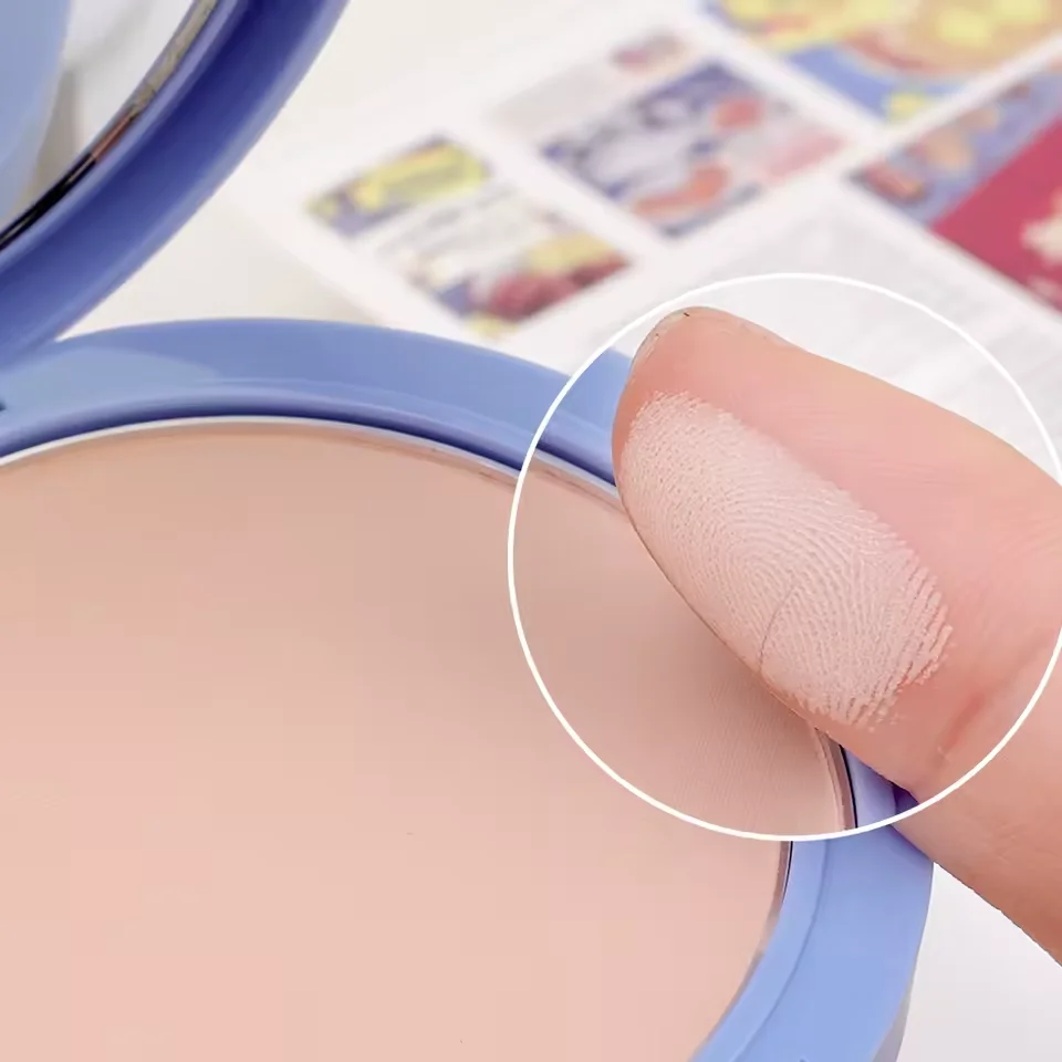 Oil-controlling concealer, soft-focus setting powder, covers pores, Japanese and Korean cosmetics, a summer essential.