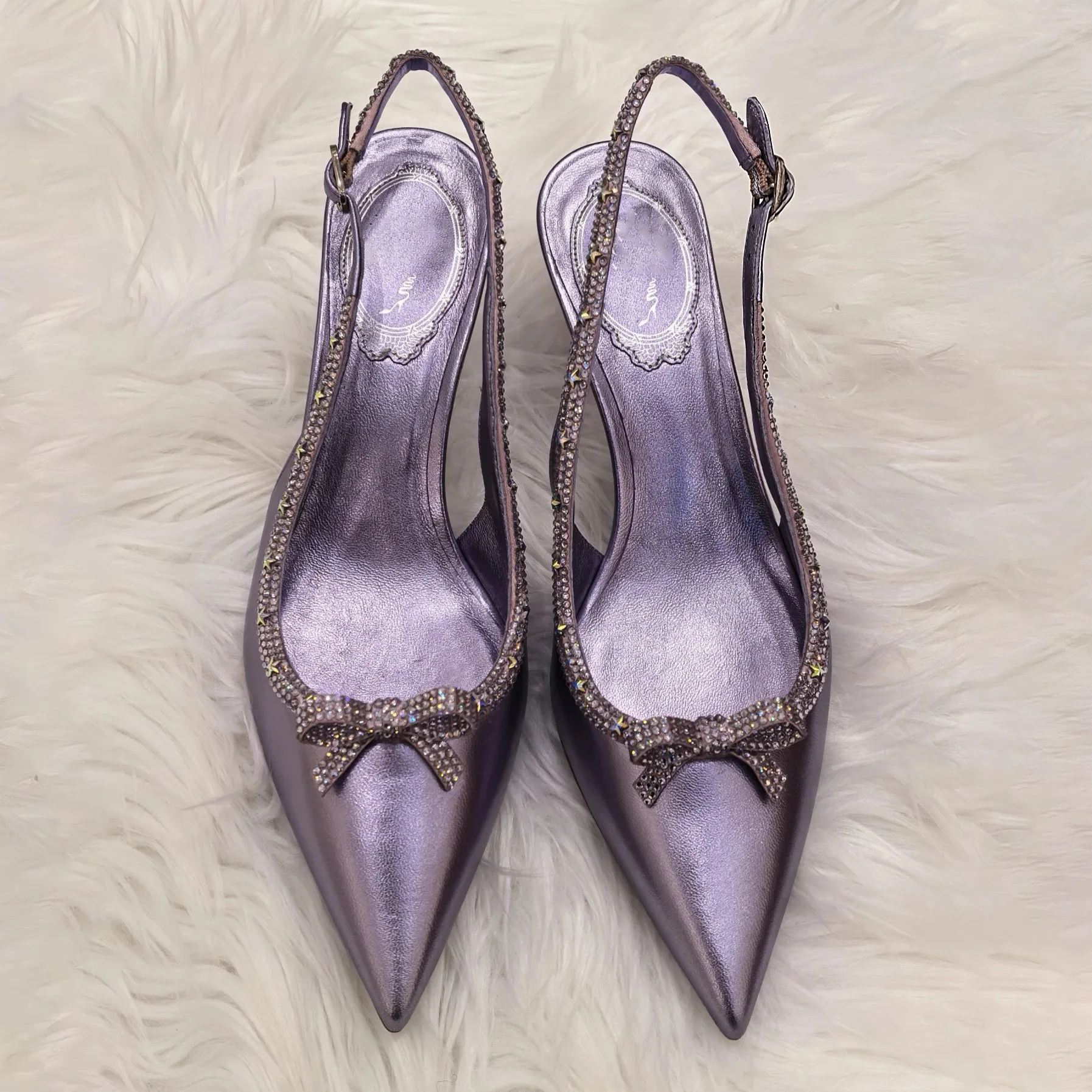 Summer New Pointed Leather Surface Water Diamond Bow Low Heel Sandals Banquet Dress Crystal Fine Heel High Heel Women's Shoes