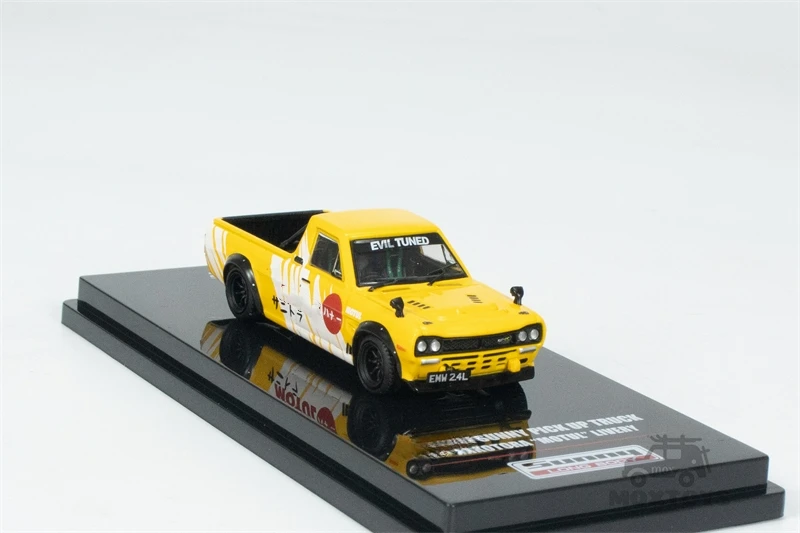 INNO 1:64 HAKOTORA PICK UP TRUCK Livery Yellow Diecast Model Car