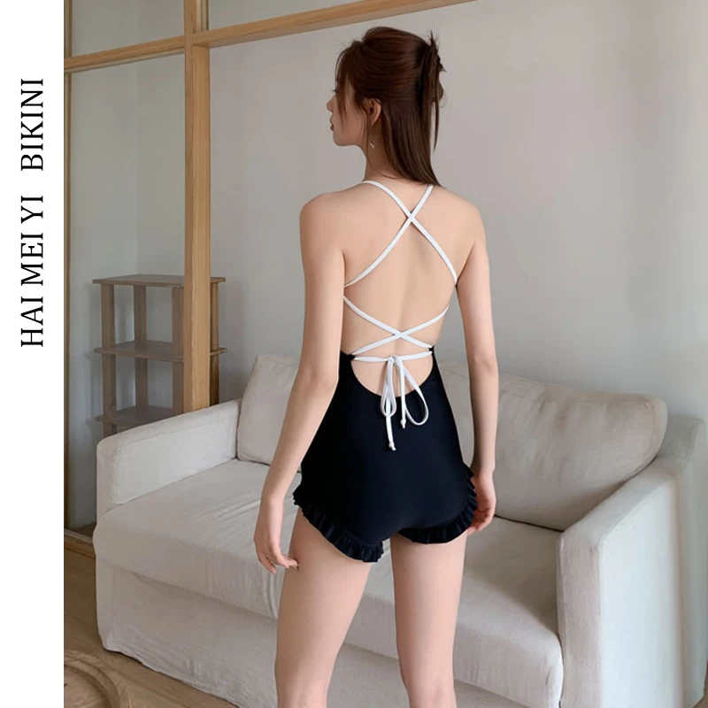 

2025 New Ins One-Piece Swimsuit Women's Sexy Retro Bal Belly Covering Slimming Hot Spring Swimming Costume