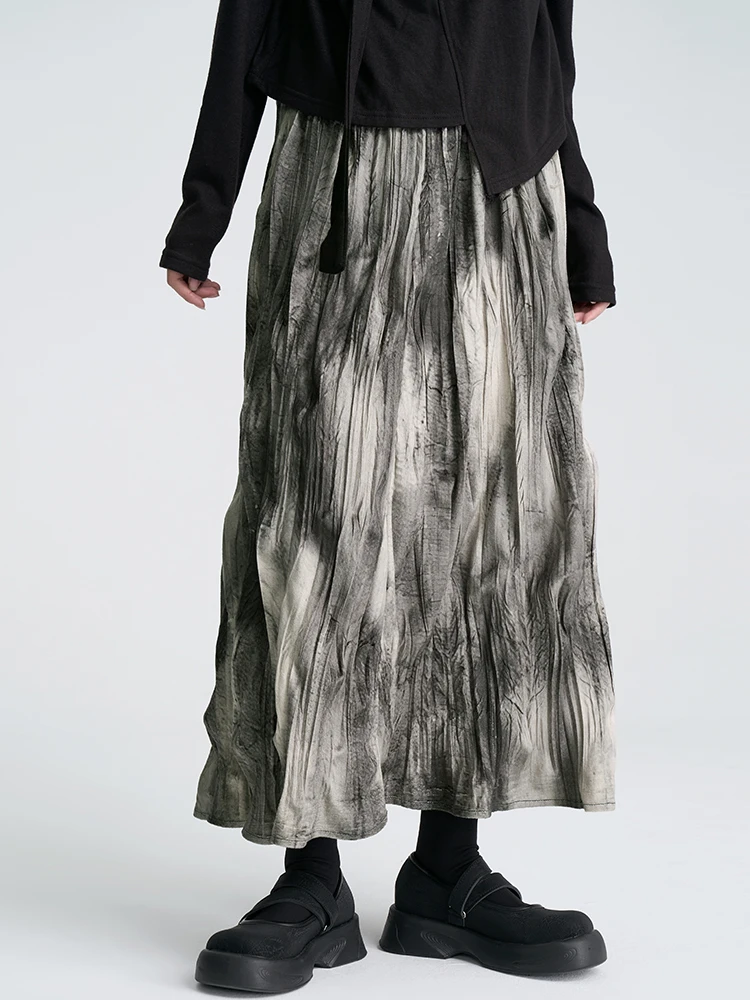 

Autumn New Women's Skirt, Design Pleated Ink Printing Fashion Skirt