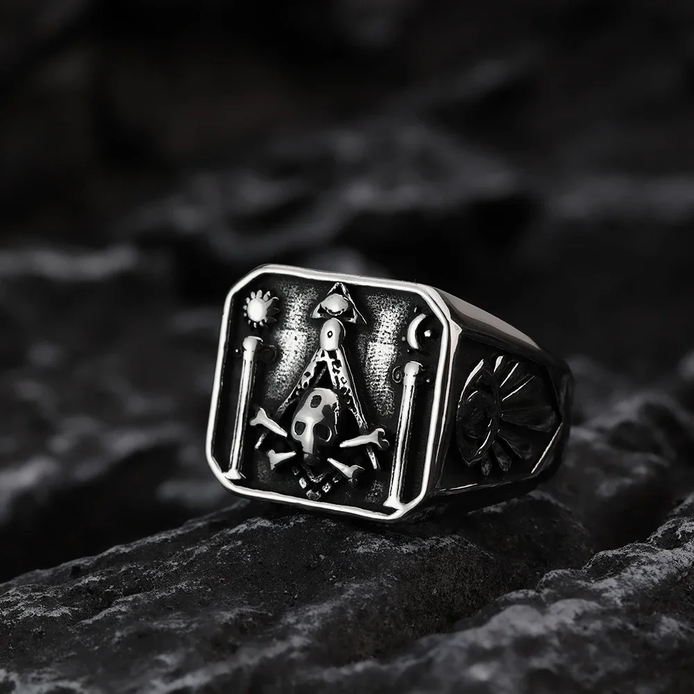 European and American style retro personality domineering Masonic men\'s ring skull punk trendy stainless steel jewelry