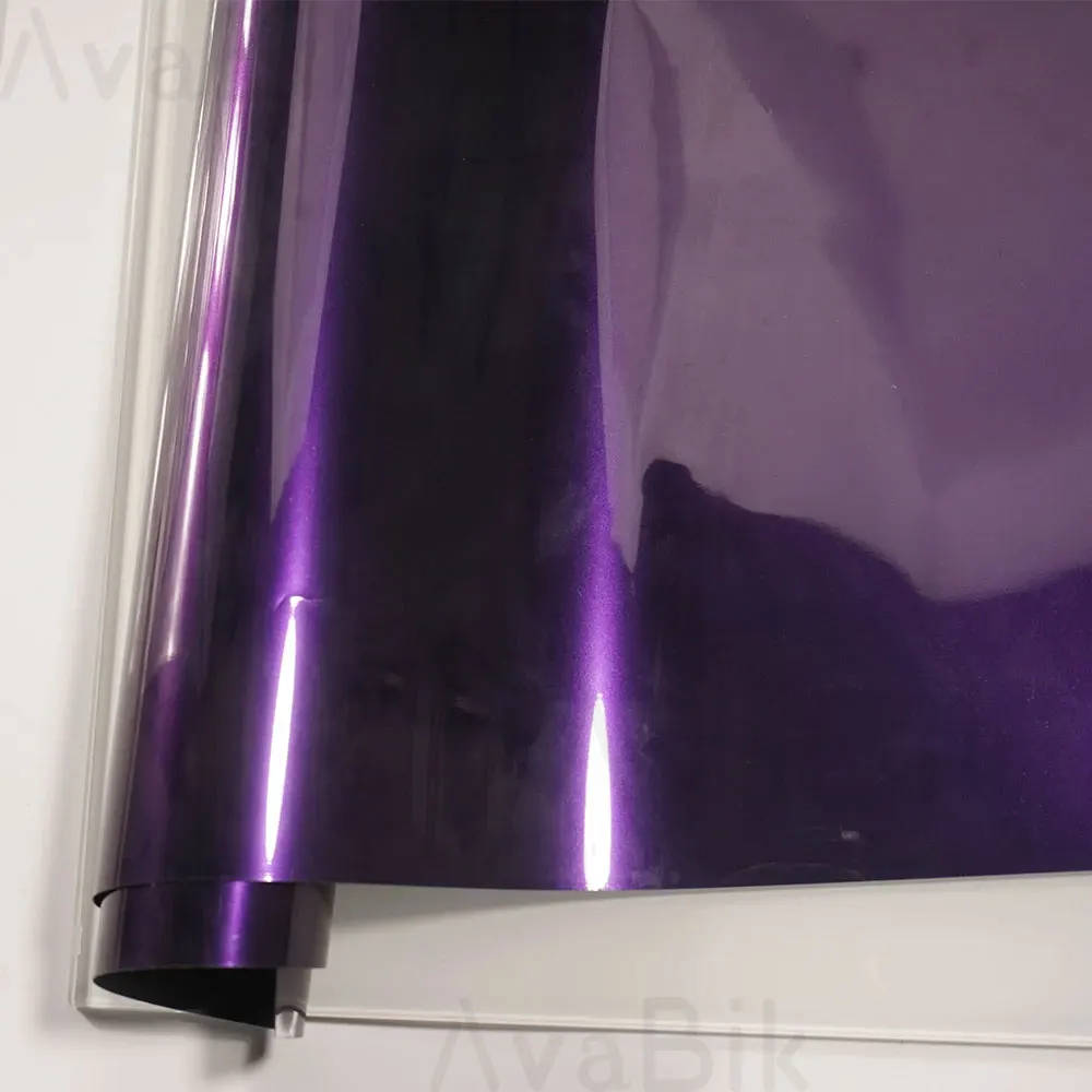 

Пленка для оклейки авто/мотоцикла 30x50/300 см, глянцевая, цвет «Полуночный фиолетовый», самоклеящаяся, с функцией отвода воздуха, из ПЭТ-материала