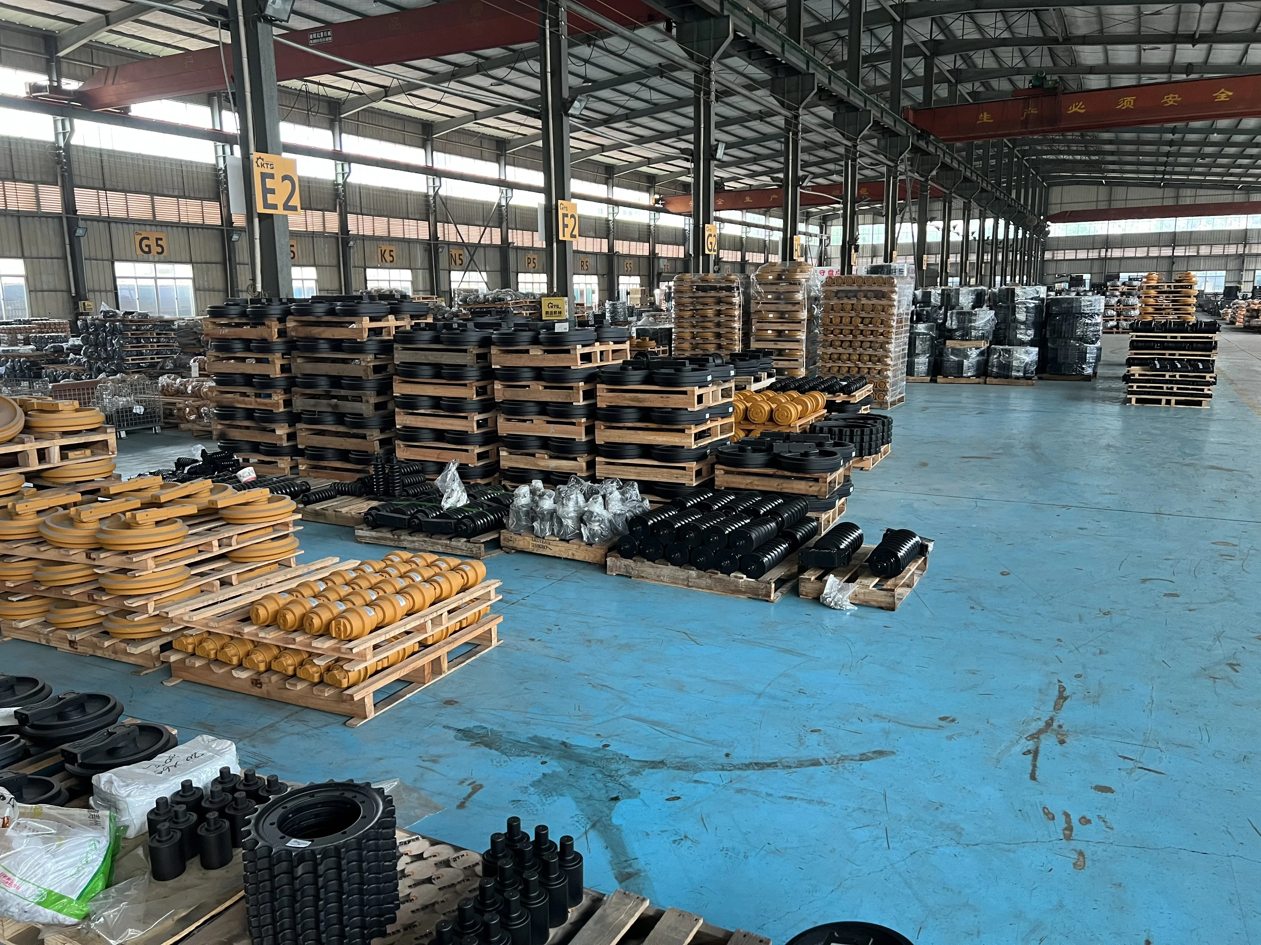 330BLN 5LR-1-UP Track Chain Excavator  