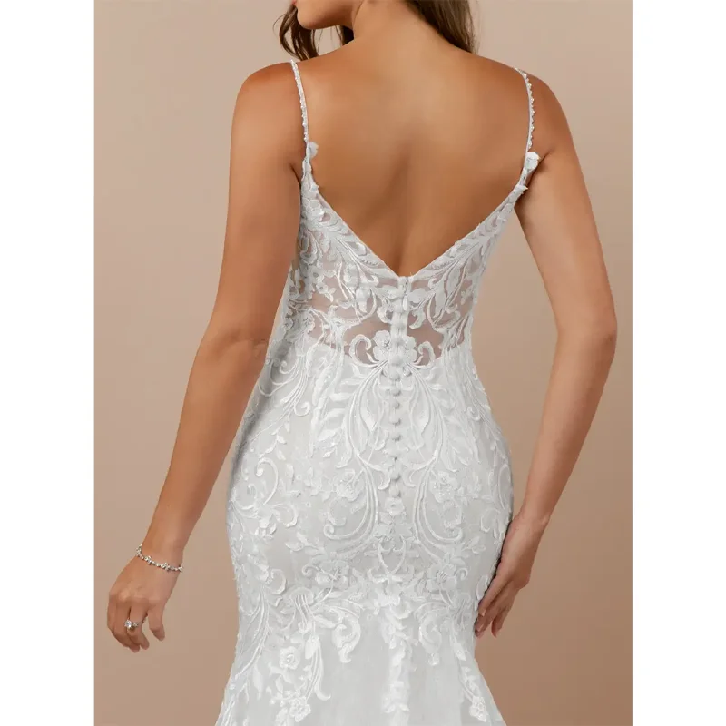Sequins White Mermaid Wedding Dresses for Bride with V Neck Sleeveless Train Type Gowns
