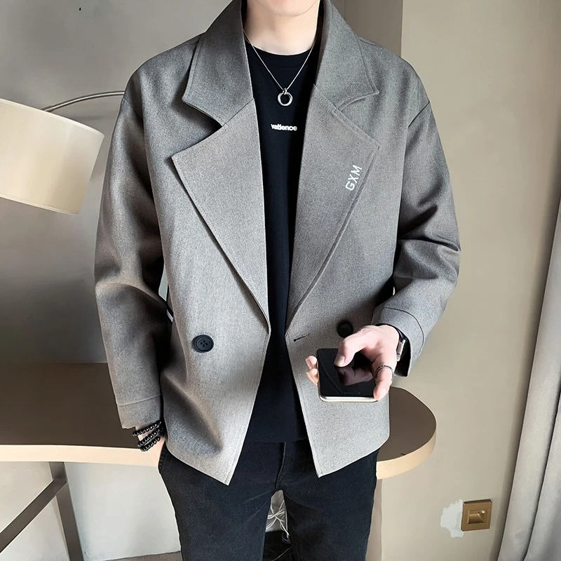 

Double Breasted Man Suits and Blazers with Embroidery Jacket for Men Gentleman Single Models Clothing Fashionable Casual Coats