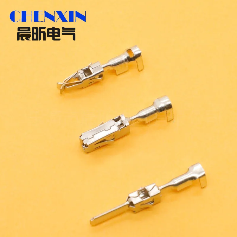 ل 964286-1 1-968849-1 964296-1 3.5 2.8 سلسلة تجعيد الذكور أو الإناث غمد موصلات السيارات سلك قابس كوابل مجمعة