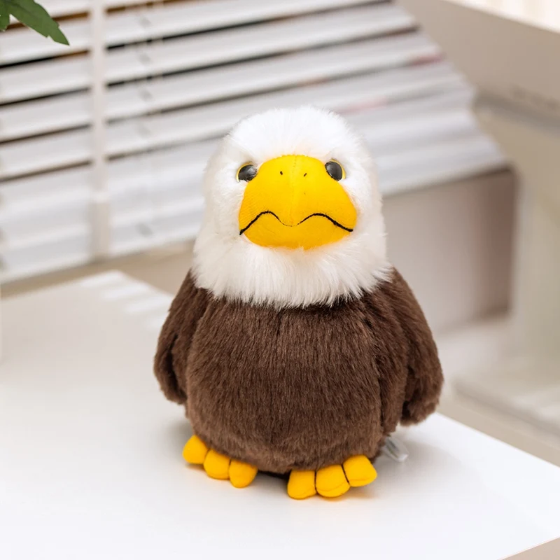 Jouet en peluche aigle réaliste de 17cm, joli oiseau à tête blanche, Animal en peluche pour poupée d'enfant, oreiller doux de dessin animé, cadeau d'anniversaire mignon