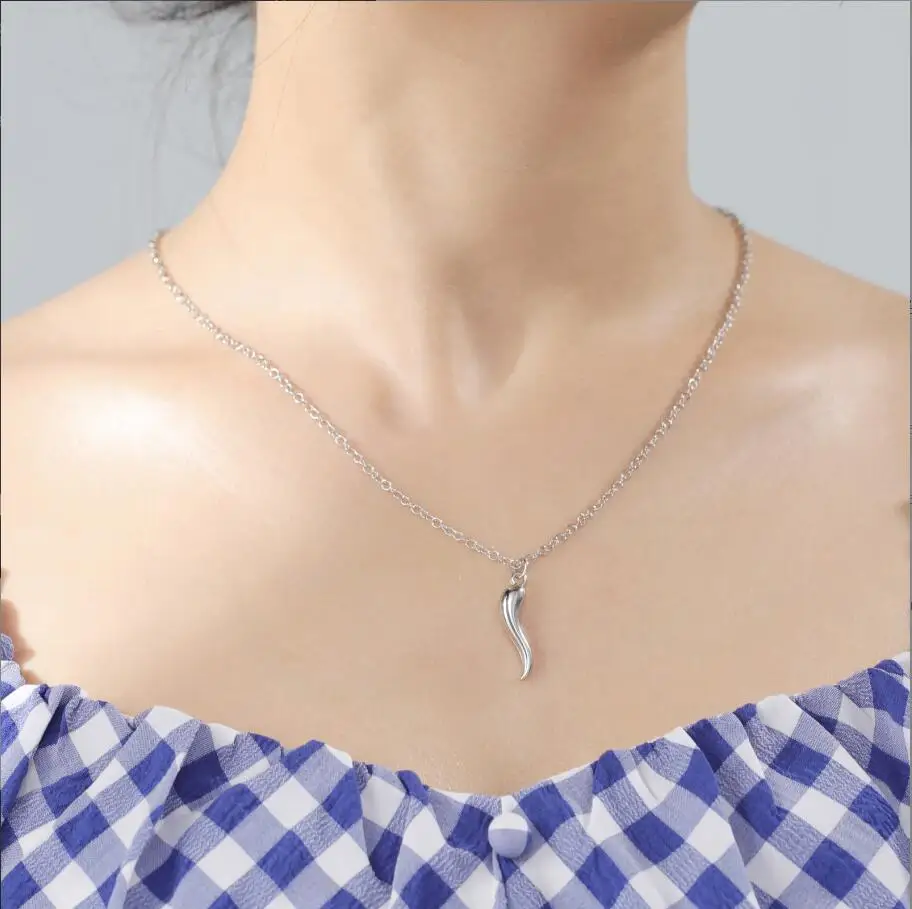 1PC Fashion Korean Hot Pepper chili Necklace For Women Cute Chilli Choker Stainless Steel Necklaces Girls Gifts F1164