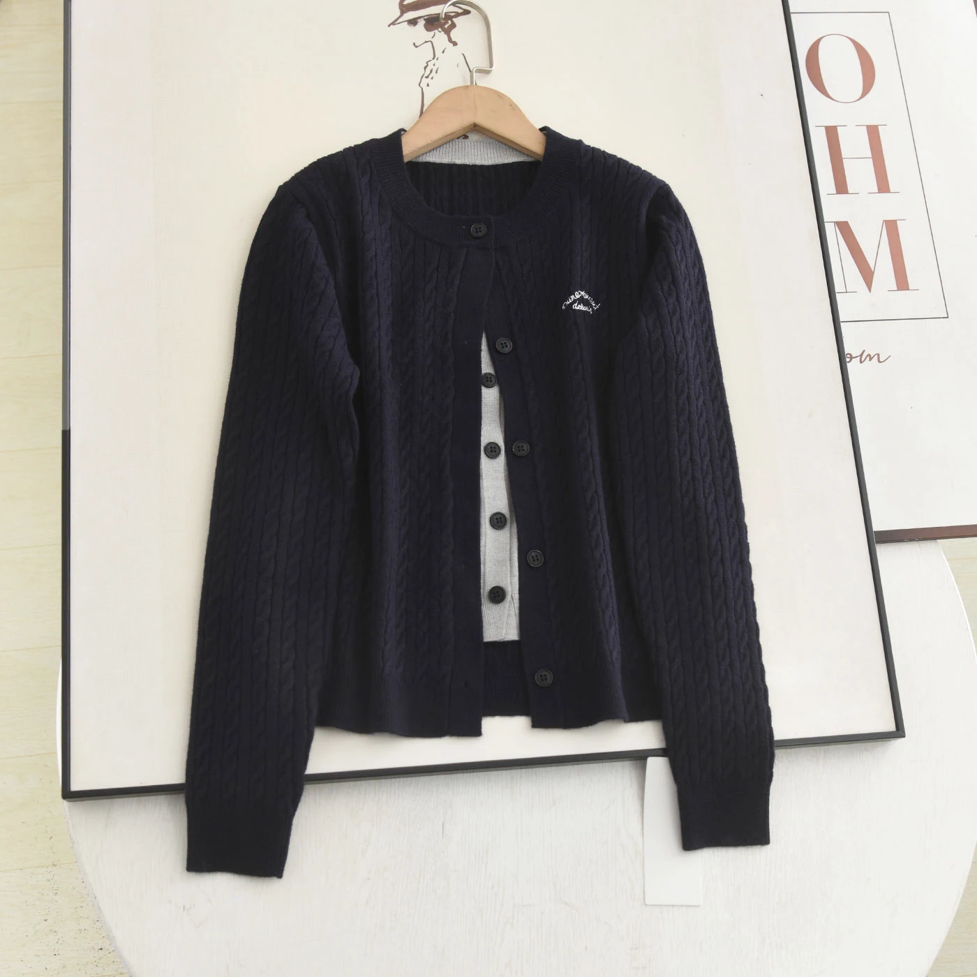 

McSystem 2025 Winter New Sle round Ne Splice Color Knitted Sweater Open Cardigan Long Sve Women's Faion Fake Two-Piece