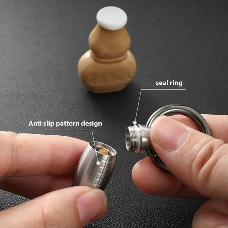 M5TC Pocket Pills Case Holder Waterproofs Stainless Steel Pills Box Keychains Portable Seal Storage Bottles Enduring