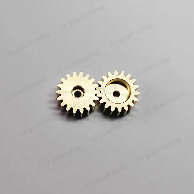 2PCS 18T Denti Modulo 1 Metallo Ottone Ingranaggio per 25T Standard Servo RC Drone Modello Robot Elettrico Albero Motore Pignone di Trasmissione