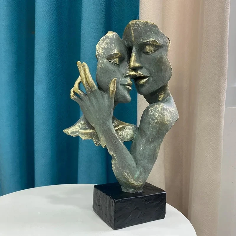 

Resin Abstract Art Couple Mask Statue Lover Figure Figurines for Interior Decoration Item Anniversary Valentine's Day Gift