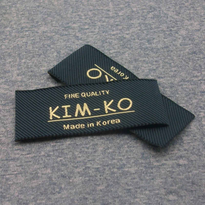 Manufacturer Custom Brand Logo High Density Garment Neck Label Luxury Woven Label for Clothing