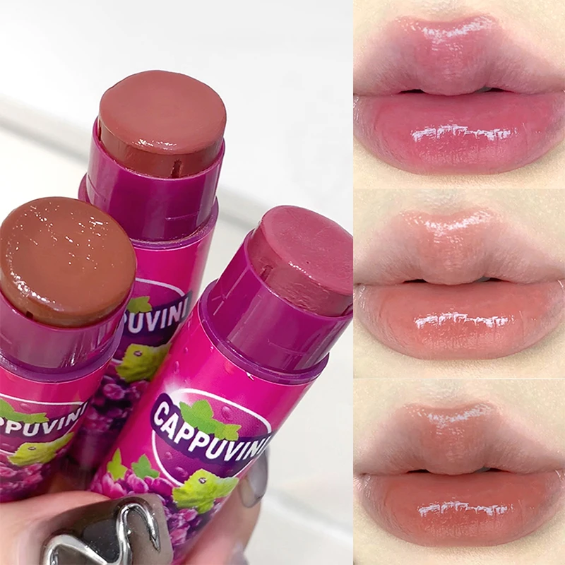 Grape moisturized colored lipstick combined with moisturizing, whitening and moisturizing makeup