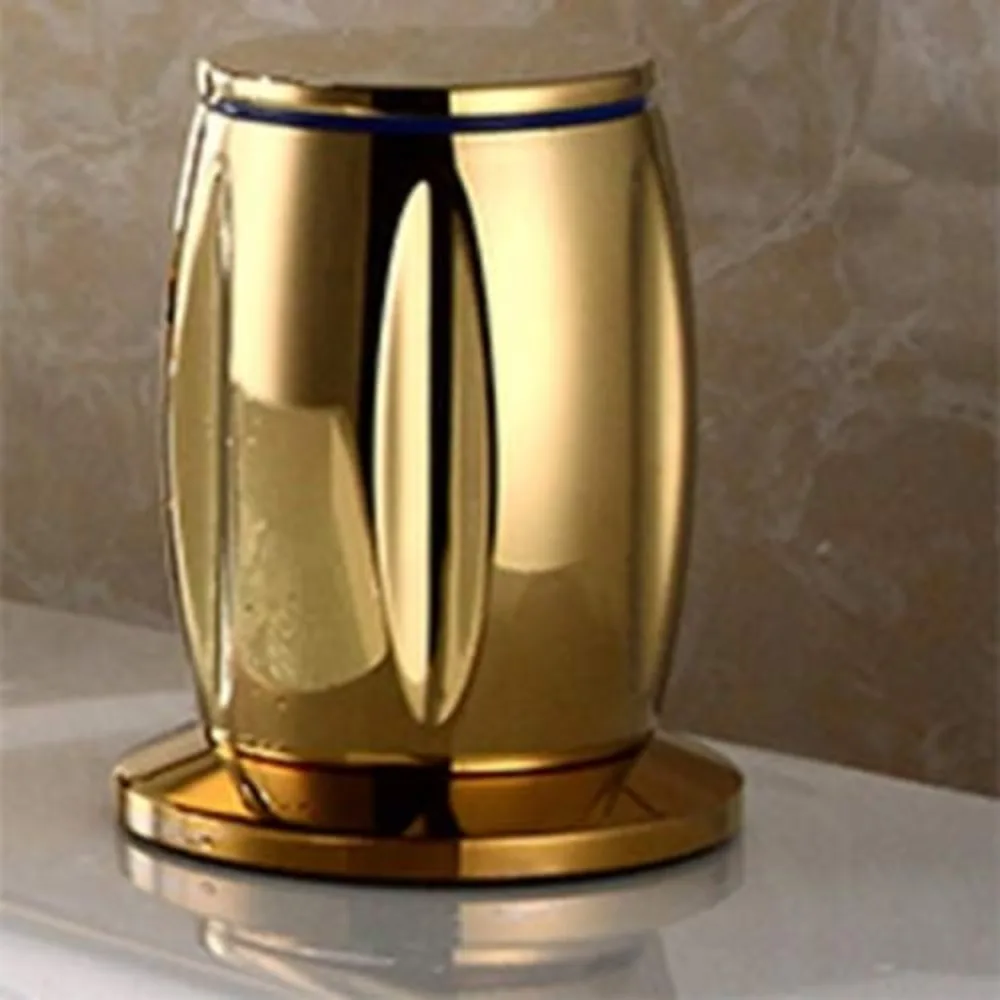 エレガントなゴールドの滝状ダブルハンドルシンク蛇口、アーチ型の注ぎ口付き、バスタブフィラーと広範囲の浴室設備用