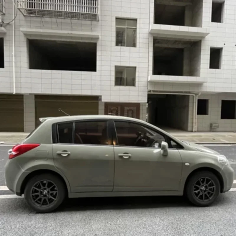 For Nissan TIIDA 2006-2010 ABS plastic carbon fiber exterior spoiler TIIDA hatchback roof spoiler trunk lip cover splitter