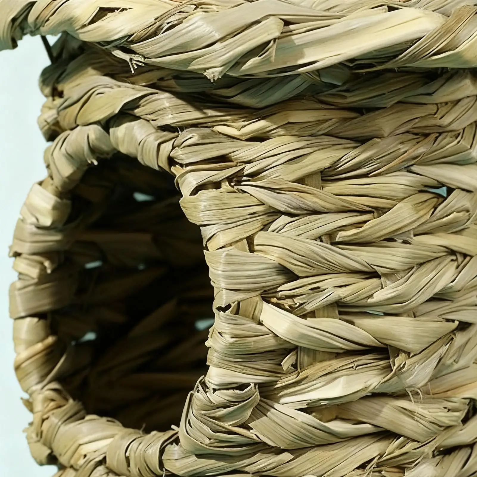 Casa de colibrí tejida con bolsillos para asado de hierba, casa nido de colibrí para gorrión, periquito, loro, cacatúa, piñuela canaria