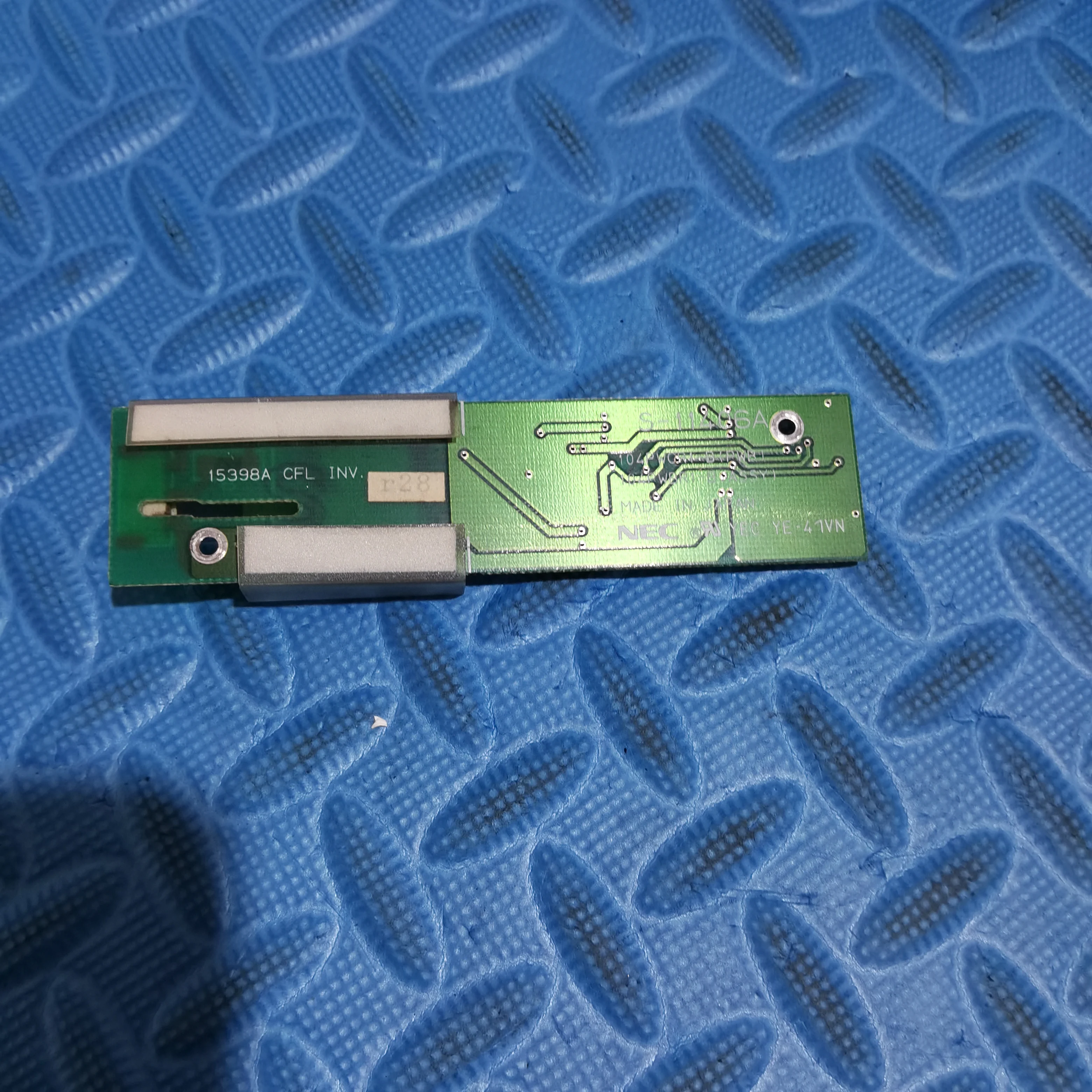 Falownik LCD S-11406A