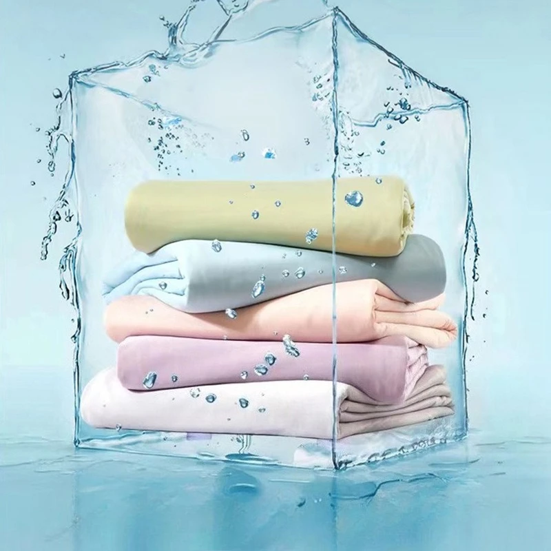 Cool Not Cold Ice Silk Cool Feeling Summer Quilt Color Blocked Machine Washable Thin Air Conditioner Quilt for Single Double