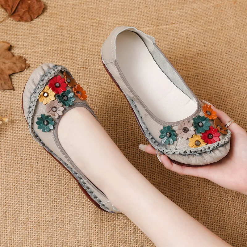 High Quality Retro Floral Ballet Flats Women\'s Shoes New Trend Loafers Ladies Genuine Leather Shoes Female Sliders Soft Moccasin