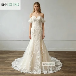 Champagne Satin Tulle Lace Appliques Sweetheart Strapless Floor-Length Mermaid /Trumpet Wedding Dresses Chapel Train Custom Made